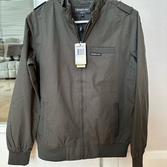 Members Only Original Iconic Racer Jacket | NWT - Picture 2 of 11